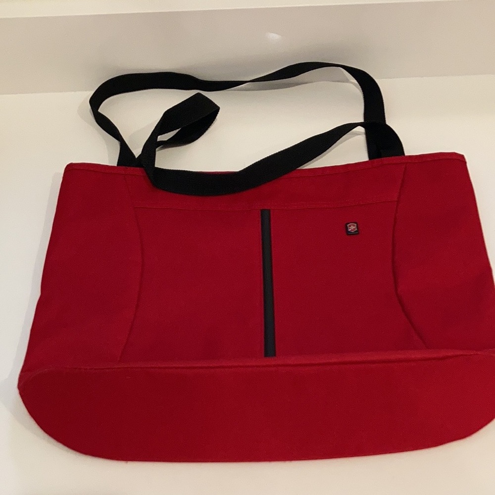 Swiss Army Victorinox Tote.